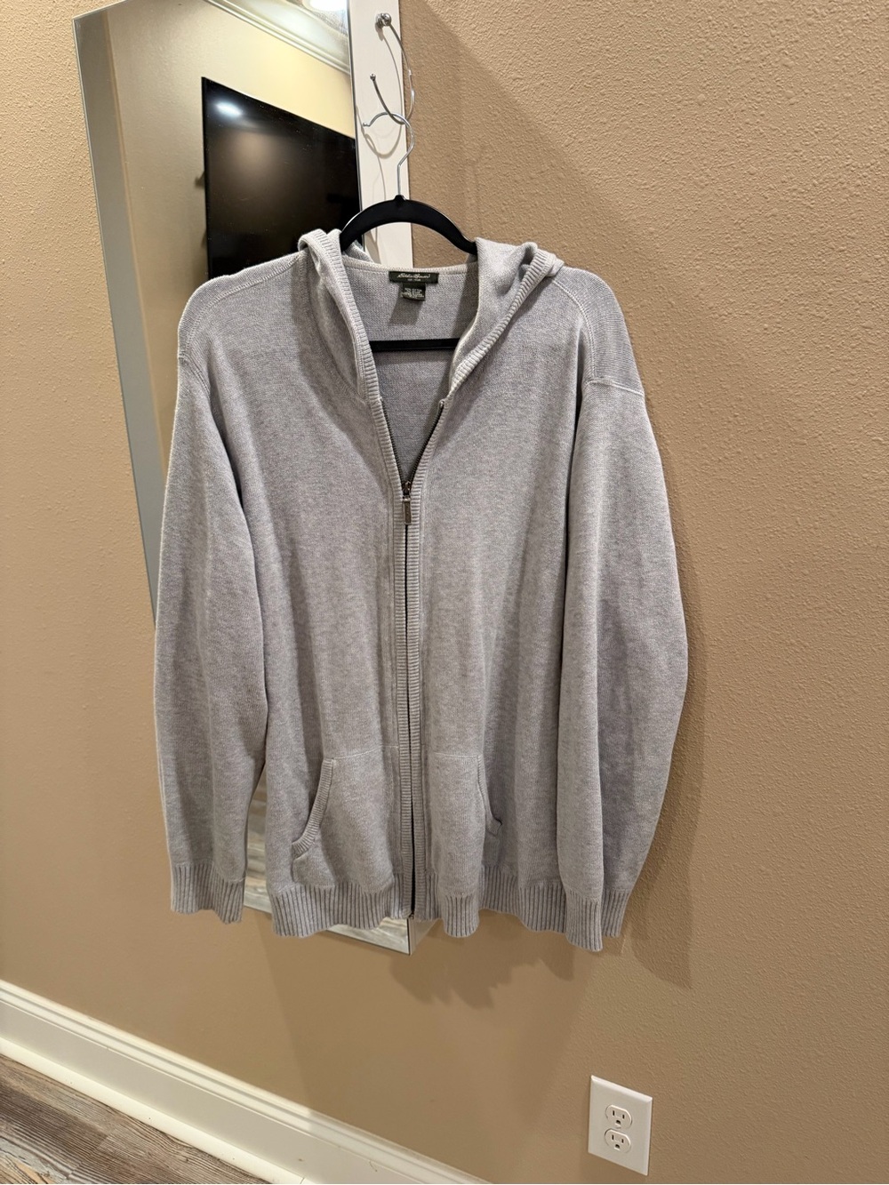 Eddie Bauer Light Gray Men's Zip-Up Hooded Sweater